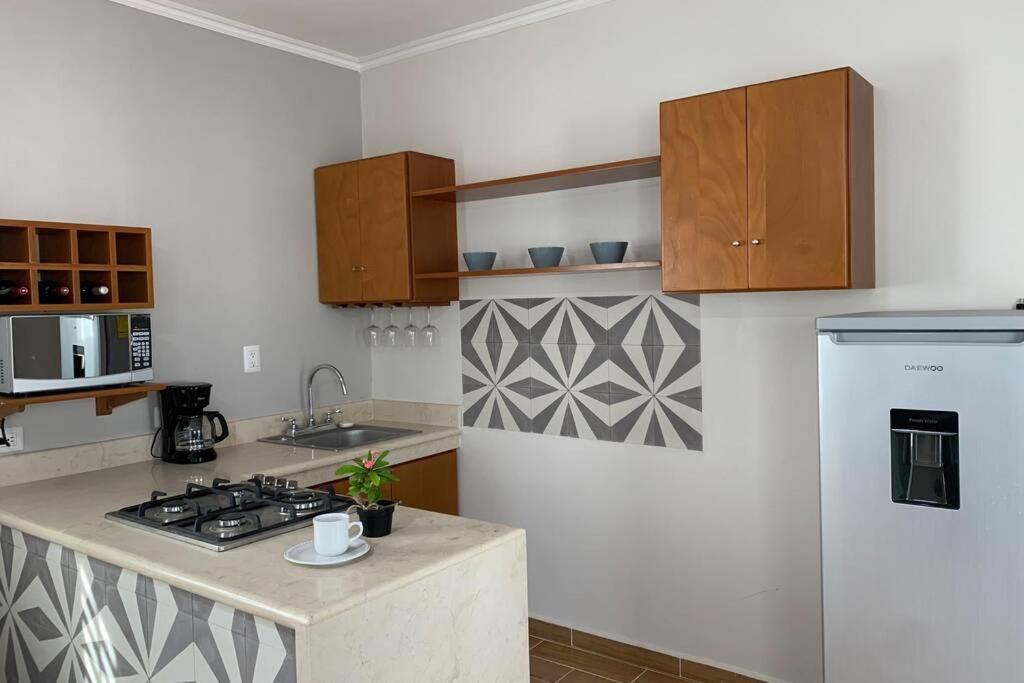 Apartment Cerenata, Downtown,few Steps From The Beach. Cozumel